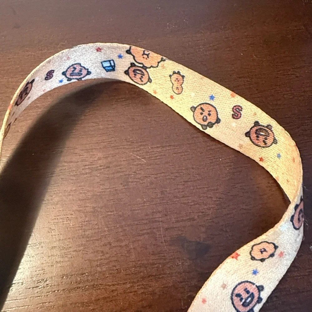 Patterned Lanyard with Clips